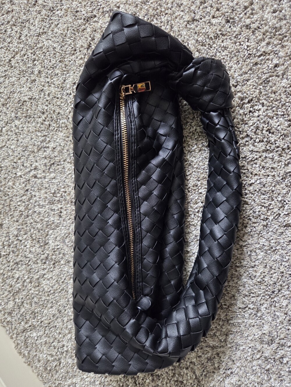 Urban Expressions NWOT Vanessa Hobo Woven Bag Purse Handbag Black Vegan Leather - Picture 7 of 10